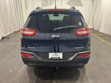 Used 2016 Jeep Cherokee Sport image 4