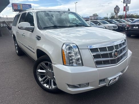 Used 2014 Cadillac Escalade ESV Platinum AWD/4WD image 1