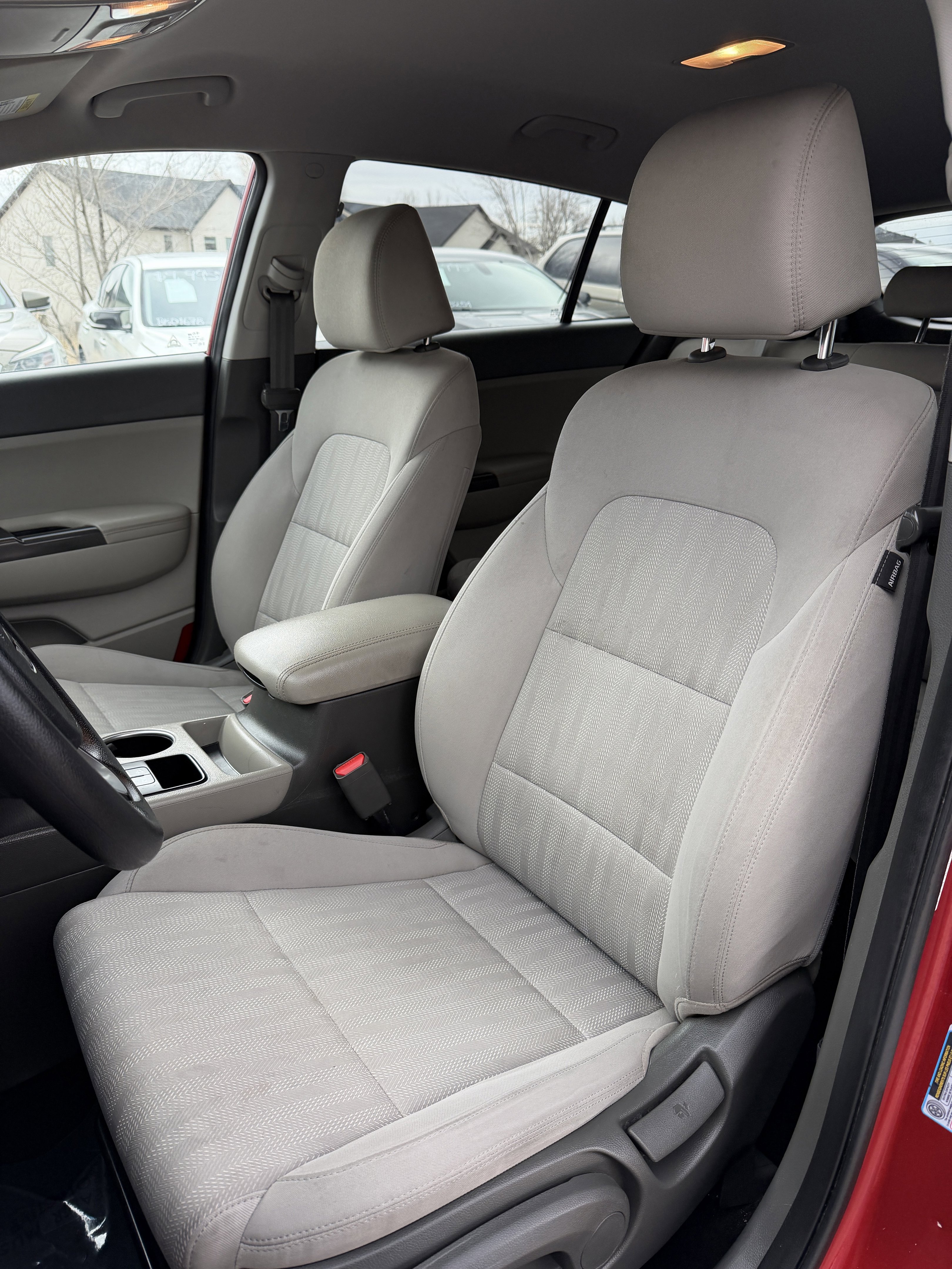 Used 2019 Kia Sportage LX FWD image 12