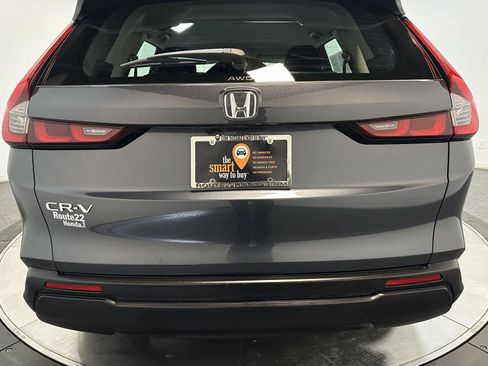 Used 2024 Honda CR-V LX image 12