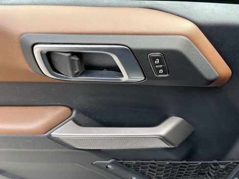 Used 2023 Ford Bronco Outer Banks image 22