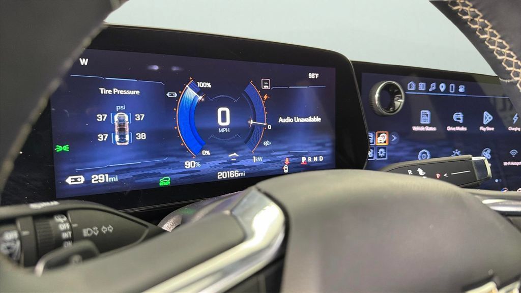 Certified 2025 Chevrolet Equinox EV LT w/ Convenience Package II FWD image 20