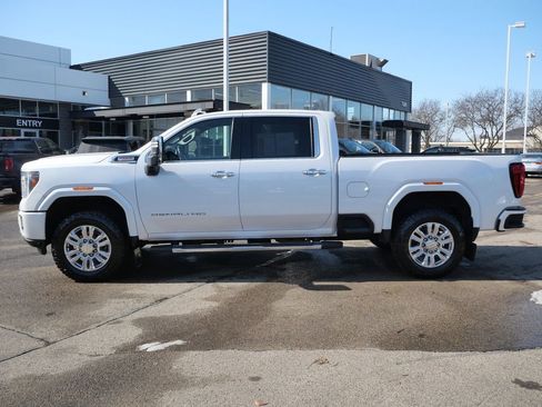 Used 2022 GMC Sierra 3500 Denali image 6