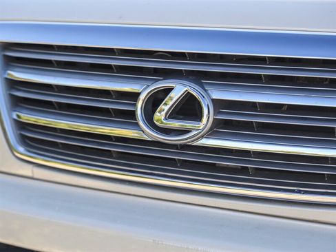 Used 2003 Lexus LX 470 4WD image 16