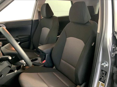 Certified 2025 Kia Soul LX w/ LX Technology Package FWD image 22