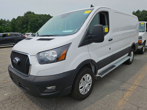 Used 2025 Ford Transit 250 Low Roof w/ Exterior Upgrade Package RWD image 3