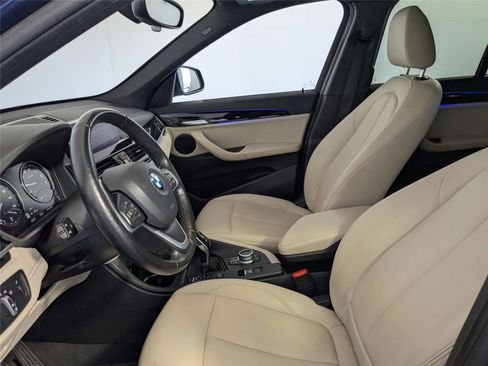 Used 2021 BMW X1 xDrive28i w/ Convenience Package image 10