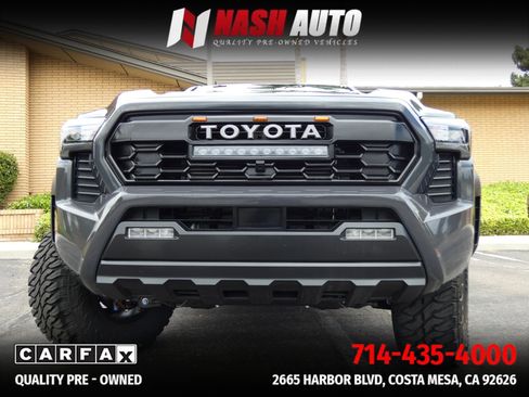 Used 2025 Toyota Tacoma TRD Off-Road image 22
