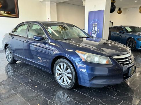 Used 2011 Honda Accord EX image 1