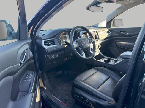 Used 2023 GMC Acadia SLT w/ Preferred Package image 11