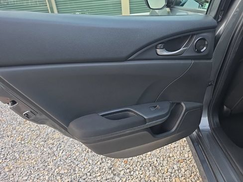 Used 2019 Honda Civic EX image 14