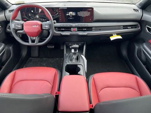 New 2025 Kia K4 GT-Line image 13