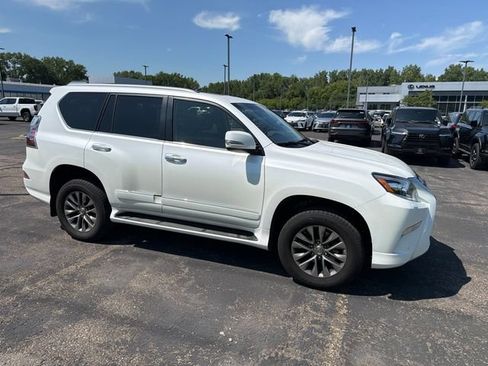 Used 2015 Lexus GX 460 Luxury AWD/4WD image 12