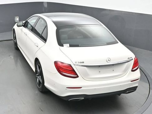 Used 2018 Mercedes-Benz E 300 4MATIC image 39