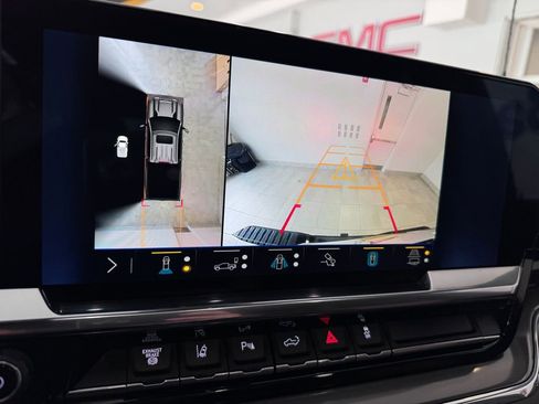 Certified 2024 Chevrolet Silverado 2500 High Country image 23