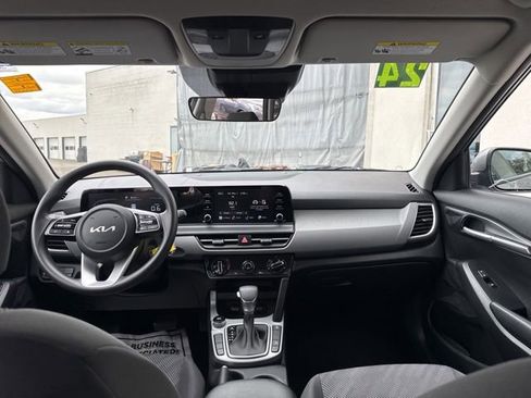 Certified 2024 Kia Seltos LX AWD/4WD image 24