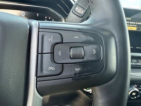 Used 2025 GMC Sierra 2500 SLT image 22