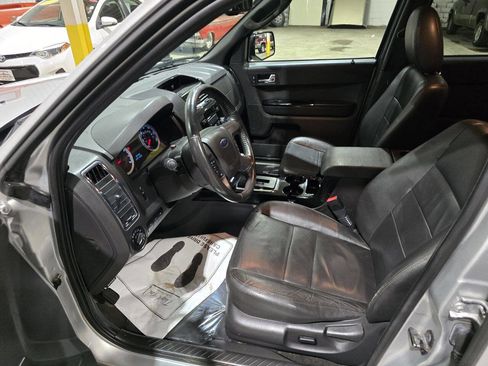 Used 2009 Ford Escape XLT image 24