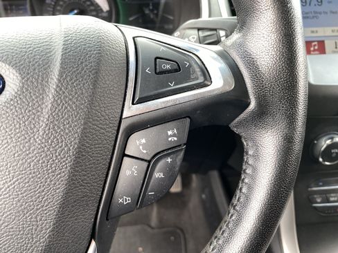 Used 2019 Ford Edge SEL w/ Equipment Group 201A FWD image 28