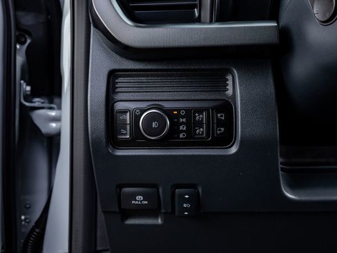 Used 2026 Ford F250 Platinum image 22