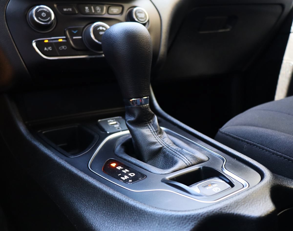 Used 2020 Jeep Cherokee Latitude FWD image 51