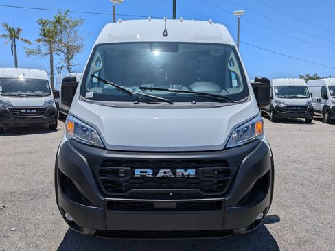 New 2026 RAM ProMaster 2500 w/ Convenience Group FWD image 3