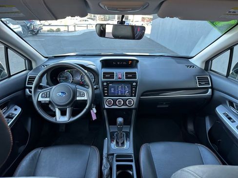 Used 2017 Subaru Crosstrek 2.0i Limited w/ Popular Package #2 image 19