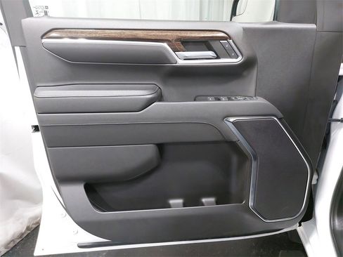 Used 2022 GMC Sierra 1500 Elevation image 28