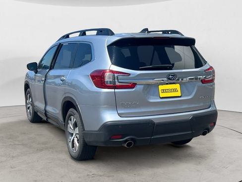 Used 2025 Subaru Ascent Premium AWD/4WD image 7