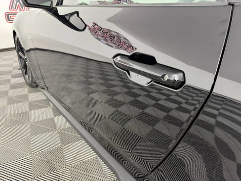 Used 2025 Ford Mustang GT RWD image 23
