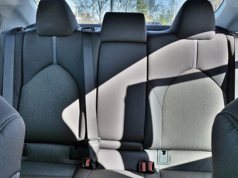 Used 2024 Toyota Camry LE image 27