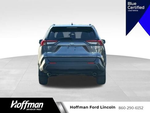 Used 2019 Toyota RAV4 XLE Premium w/ All Weather Liner Package AWD/4WD image 7