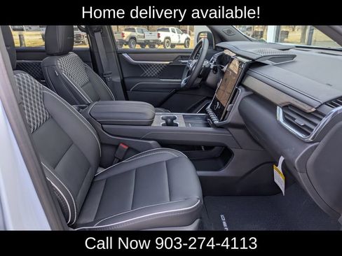 New 2026 GMC Acadia Denali w/ Super Cruise Package image 34