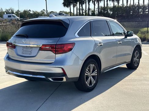 Used 2018 Acura MDX FWD image 11