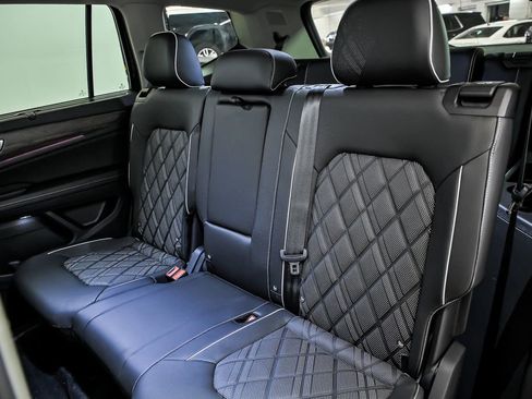 New 2026 Volkswagen Atlas SEL Premium R-Line AWD/4WD image 10