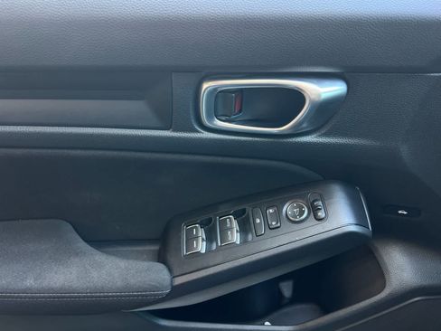Used 2025 Honda Civic LX image 13