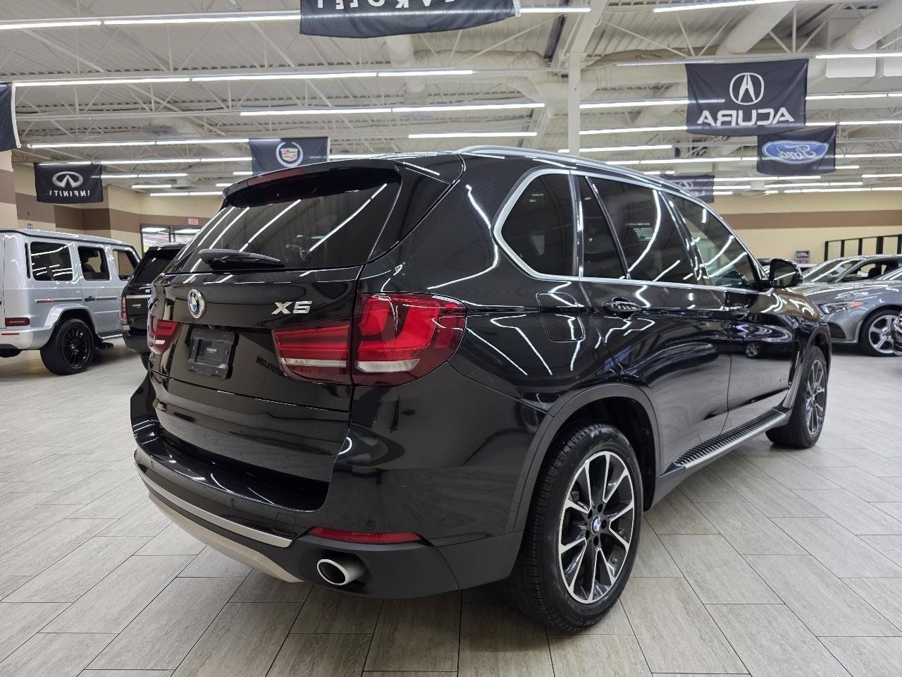 Used 2017 BMW X5 xDrive35i AWD/4WD image 6