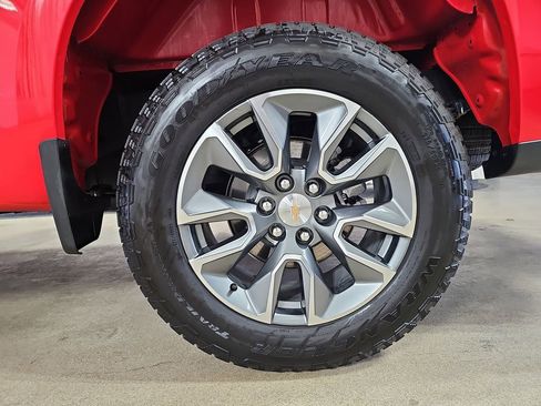 Certified 2026 Chevrolet Silverado 1500 LT image 38