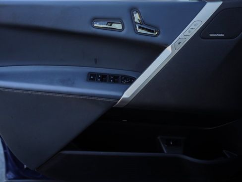 Used 2024 BMW iX xDrive50 w/ Premium Package image 34