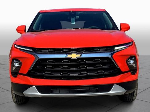 New 2025 Chevrolet Blazer LT image 3