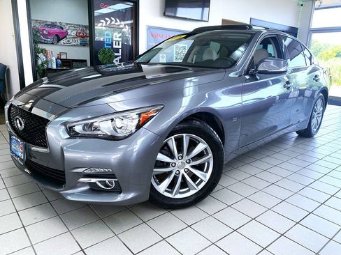 Used 2015 INFINITI Q50 Premium w/ Navigation Package AWD/4WD image 2