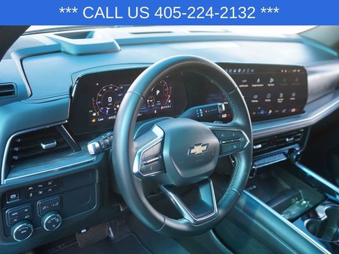 Used 2025 Chevrolet Tahoe LT AWD/4WD image 17