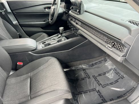 Used 2024 Honda Accord EX image 21