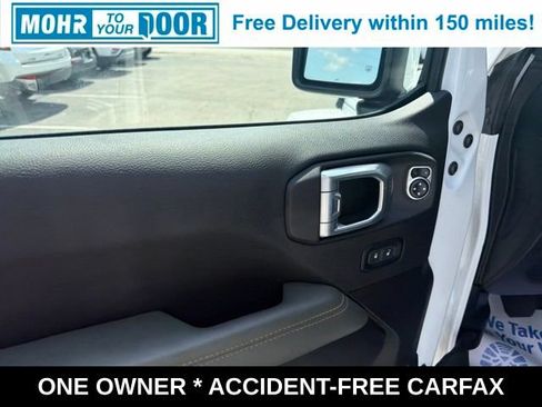 Used 2024 Jeep Wrangler High Altitude AWD/4WD image 14