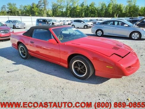 Used 1992 Pontiac Firebird Convertible image 1