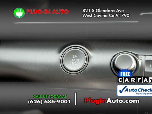 Used 2024 Hyundai Kona Limited image 24