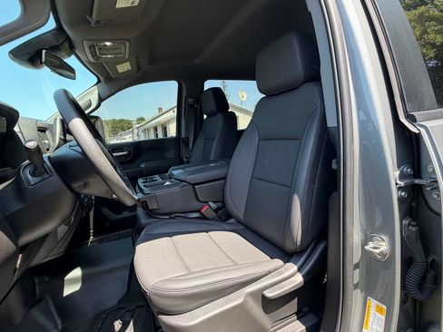 Used 2025 Chevrolet Silverado 2500 W/T w/ WT Convenience Package AWD/4WD image 15