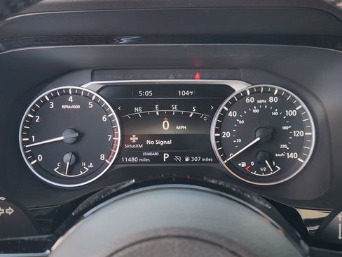 Certified 2025 Nissan Pathfinder SL image 13