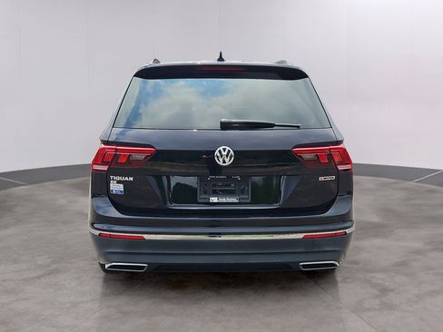 Used 2021 Volkswagen Tiguan SE w/ Panoramic Sunroof Package AWD/4WD image 28