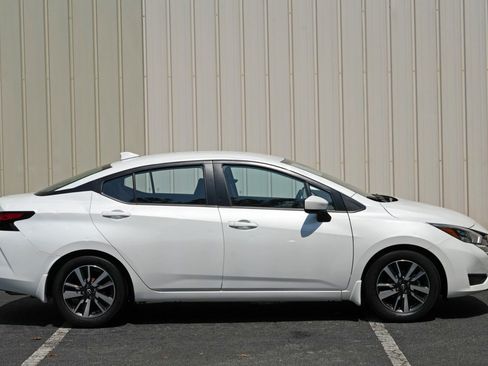 Used 2025 Nissan Versa SV w/ Trunk Package FWD image 46
